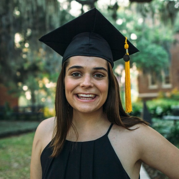 Meet your Posher, Emily - Picture 1 of 1